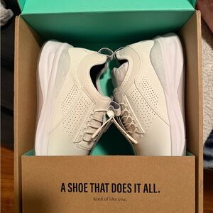 Versatile Cream Women's Sneakers